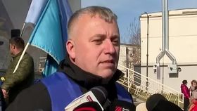 VIDEO Amenințarea șomajului i-a scos în stradă pe angajați. Oamenii au intrat în panică